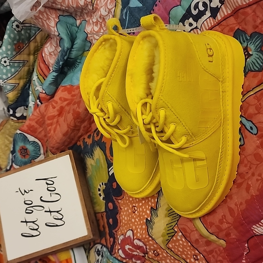 UGG Boots (kids)